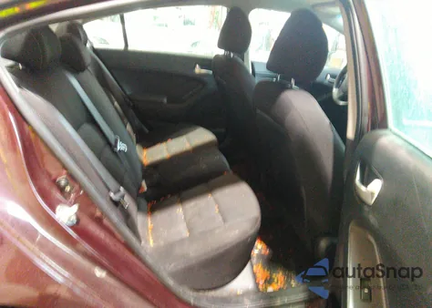 2017 Kia Forte Lx z USA, uszkodzony, nr VIN 3KPFK4A72HE157278